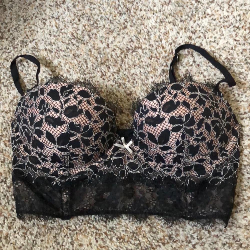 Victoria’s Secret Bra size 32D
